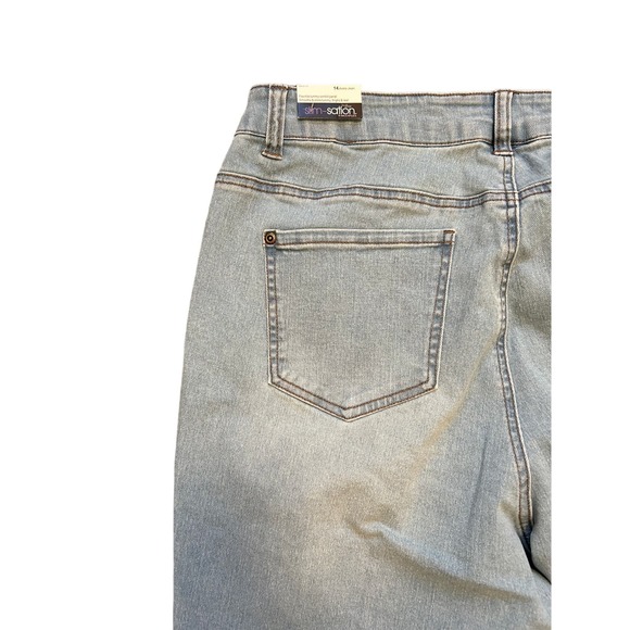 SLIM-SATION Women's Five Pocket Zip Front Flare Crop Jean - Size 14 w1637 - Picture 6 of 8